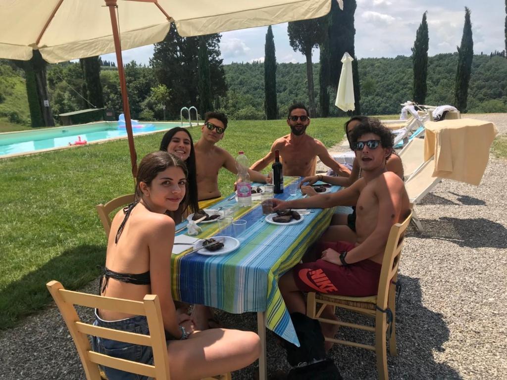 Casa Vacanze Podere Marilla Peccioli Екстер'єр фото